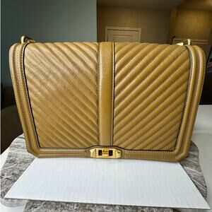 Rebecca Minkoff - Jumbo Chevron Quilted Love Cross Body Bag  color - Military